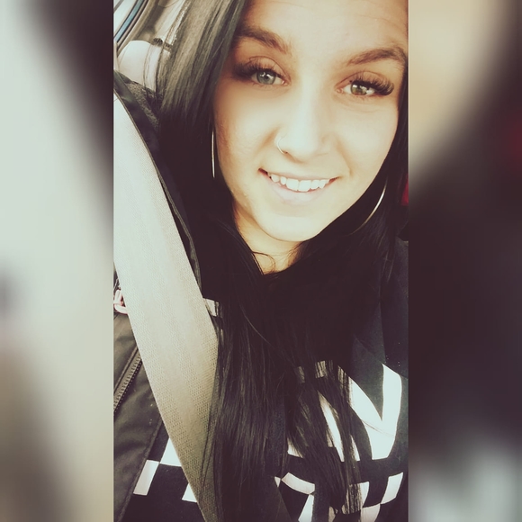 Meet your Posher, Jessie - Picture 1 of 1